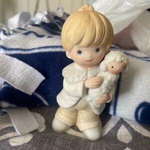 Homeco #5502 Adorable Boy with Lamb Figurine - for a nativity scene